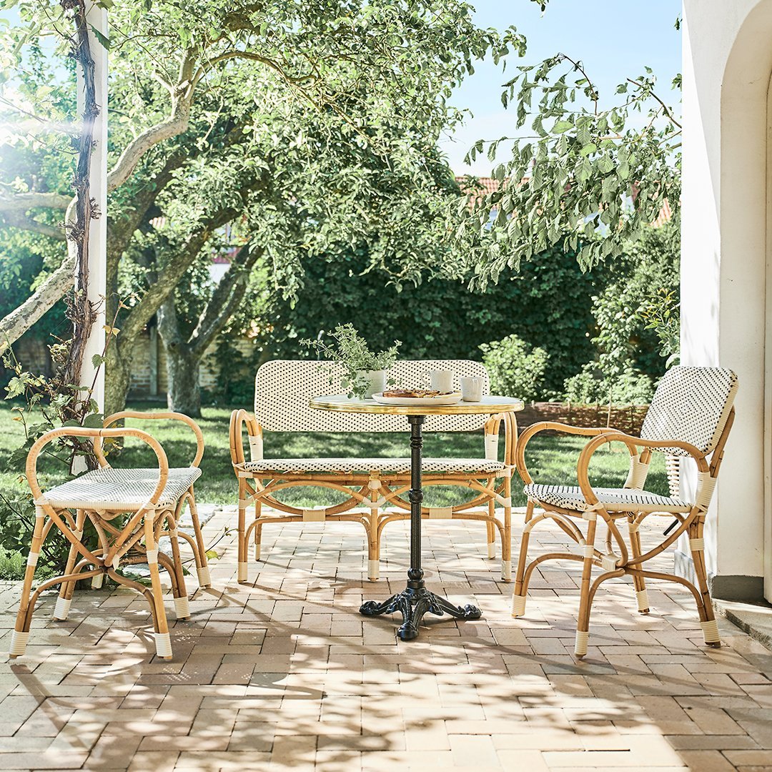 Lyon Round Cafe Table