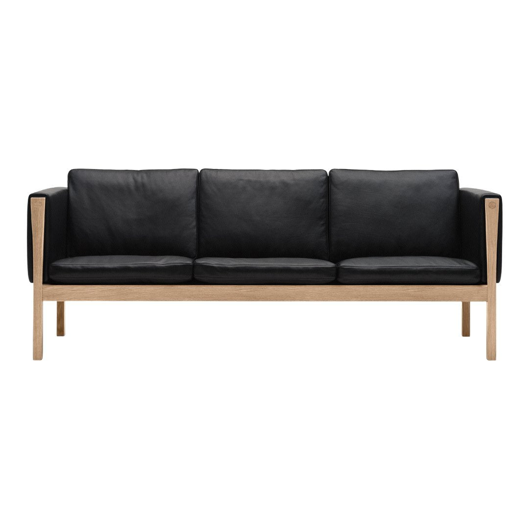 Wegner CH163 Sofa