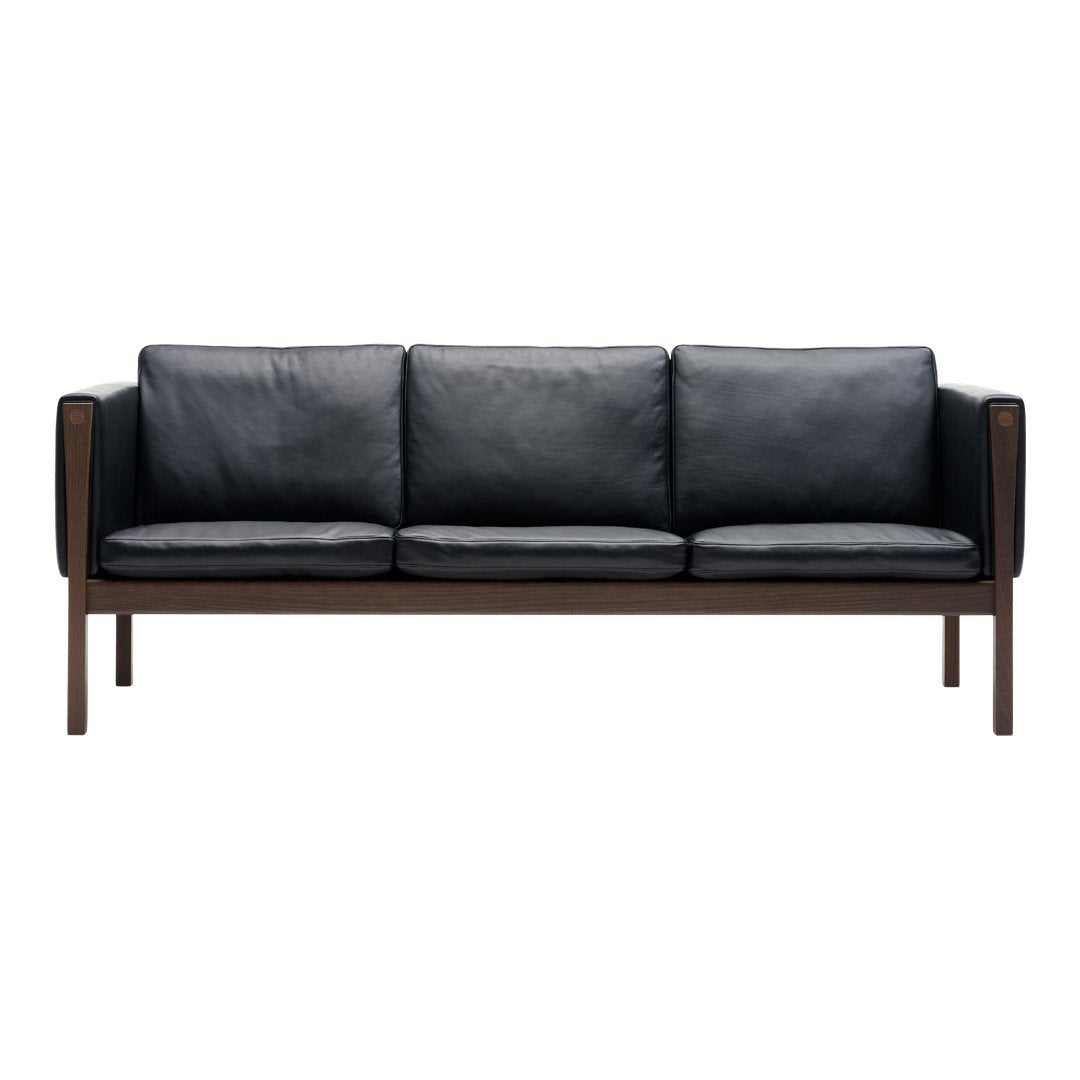 Wegner CH163 Sofa