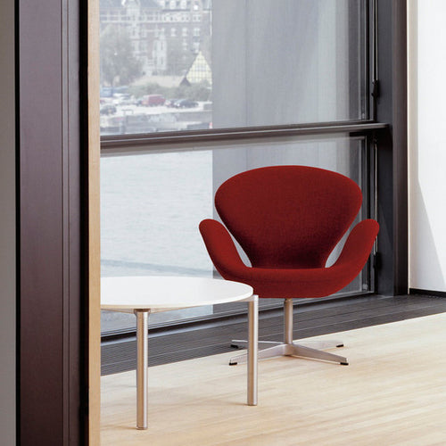 Arne Jacobsen "Swan Chair" by Fritz Hansen