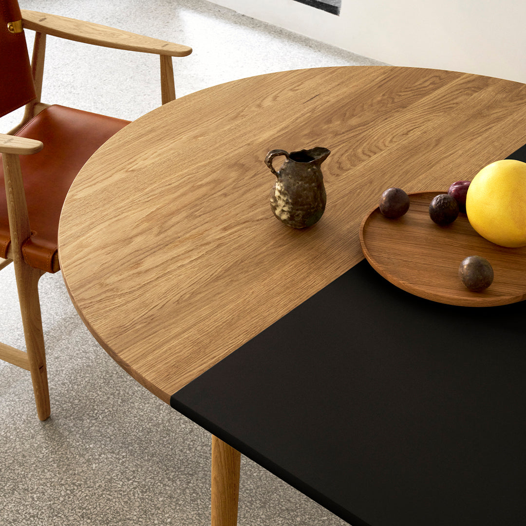 BM0121 Dining Table