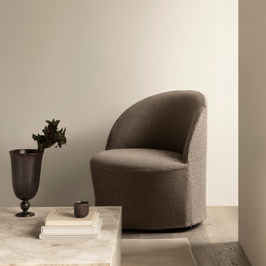 Tearoom Lounge Chair - Swivel w/ Return & Loose Cover