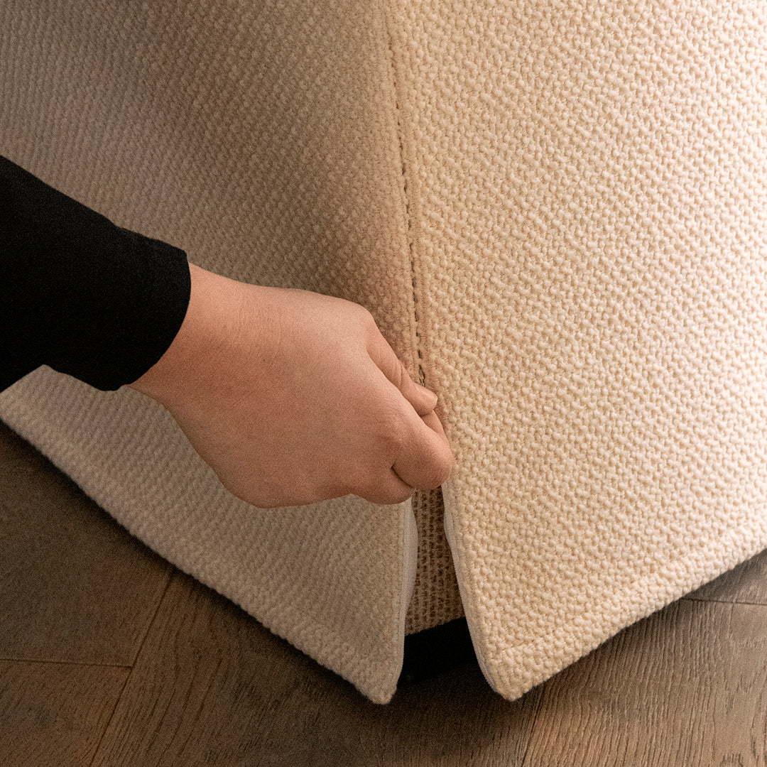 Tearoom Lounge Chair - Swivel w/ Return & Loose Cover