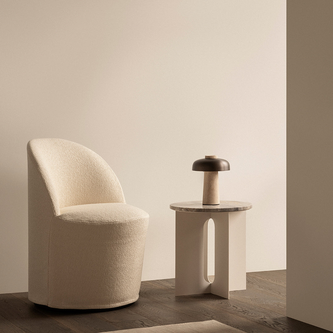 Tearoom Club Chair - Swivel w/ Return & Loose Cover