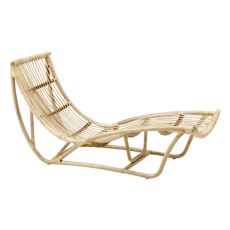 Natural beige rattan lounge chair with intricate woven patterns and smooth curved design. Ideal for stylish outdoor spaces.