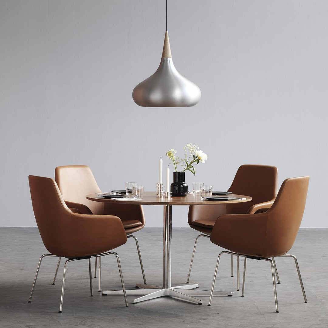 Fritz hansen little shop giraffe chair