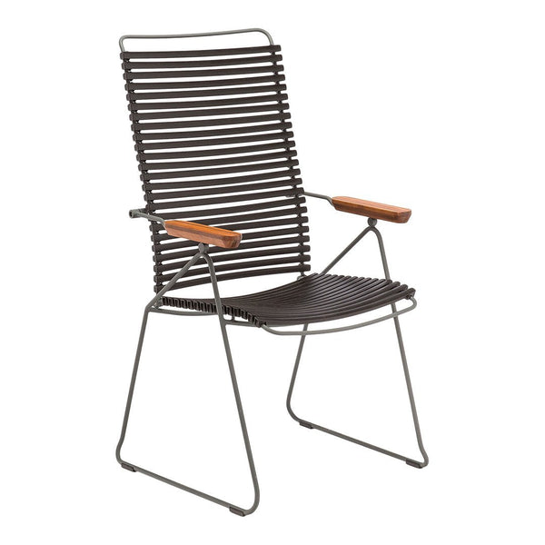 Black slatted chair with wooden armrests, featuring a modern design and sleek lines.