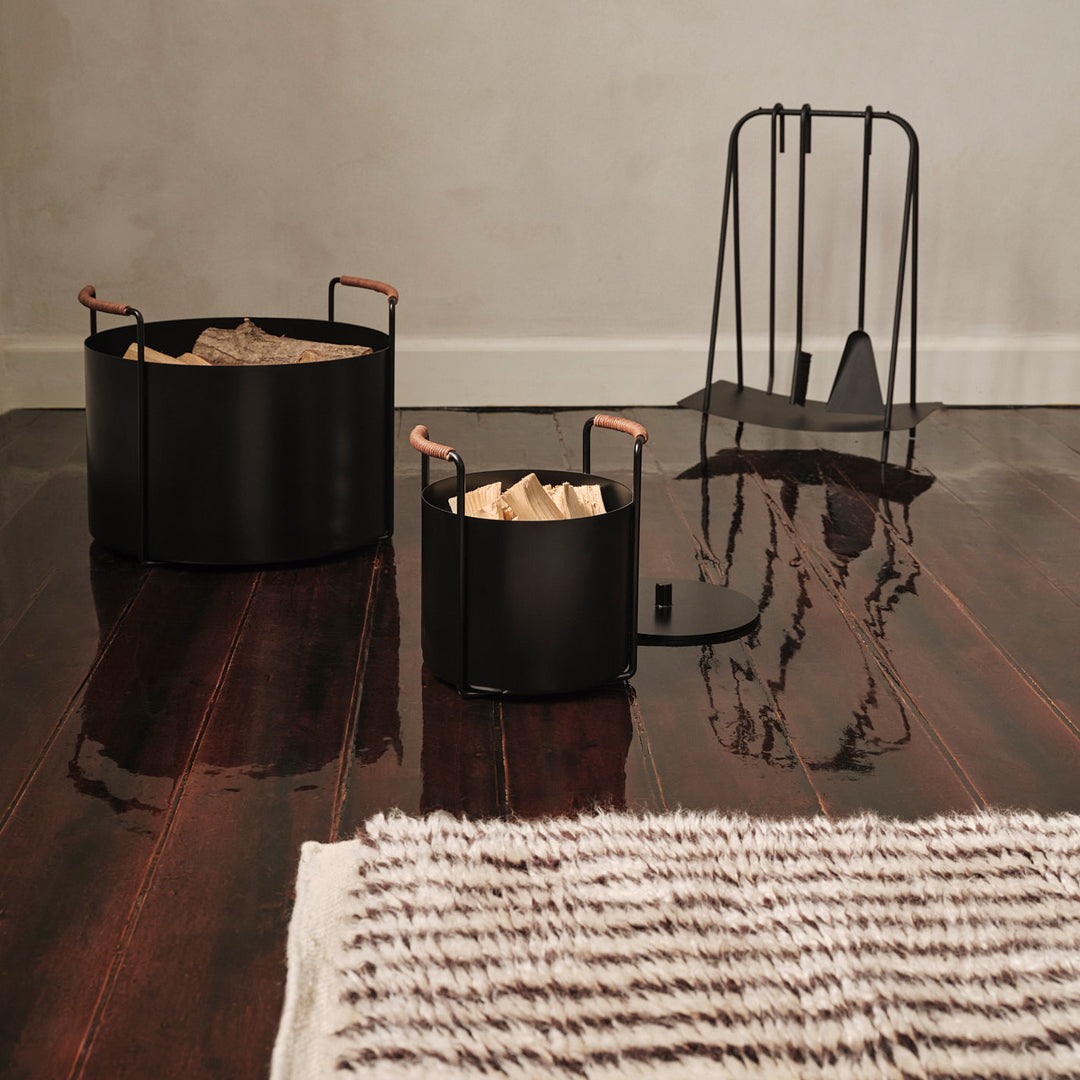 Port Firewood Bucket – Danish Design Store