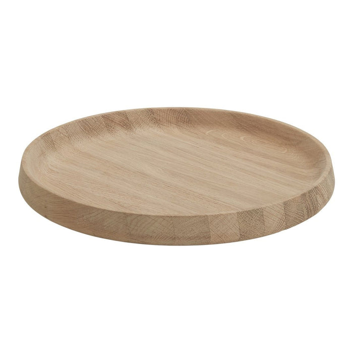 Natural wood round tray with a smooth, light oak finish and subtle grain patterns. Ideal for serving or decor.