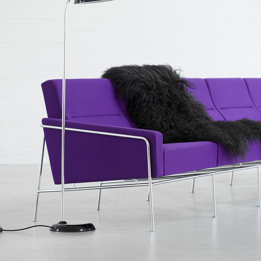 Series 3300 Lounge Chair