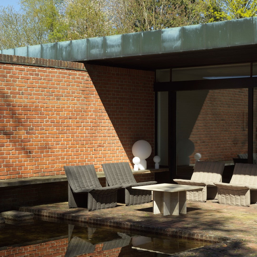Limit Outdoor Lounge Chair