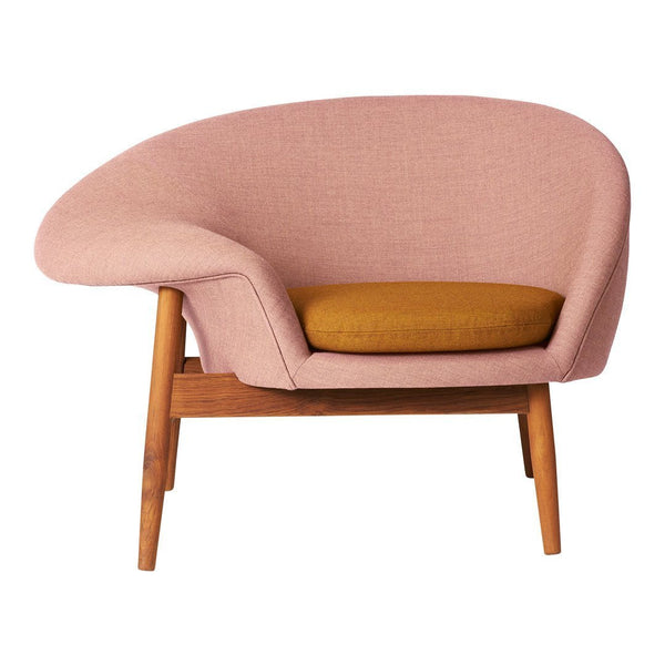 Nordic Egg Chair by Hans Olsen Design Store
