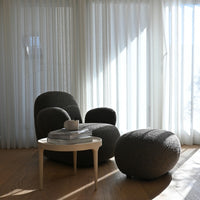 Toe Lounge Chair w/ Arms