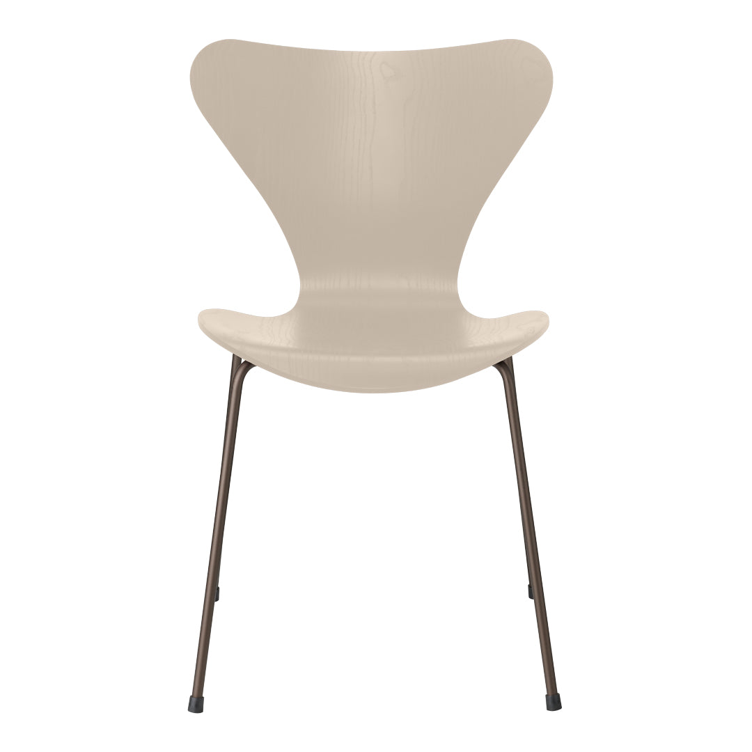 SERIES 7 CHAIR 3107 visual data 7