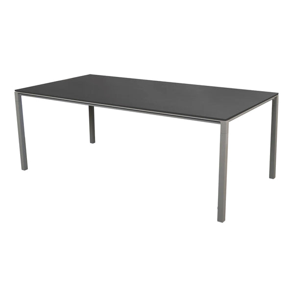 Pure Table - Indoor