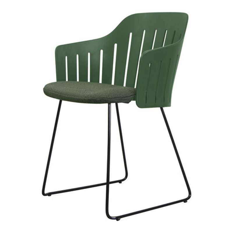 Green slatted chair with a modern design and black metal legs, ideal for contemporary decor.