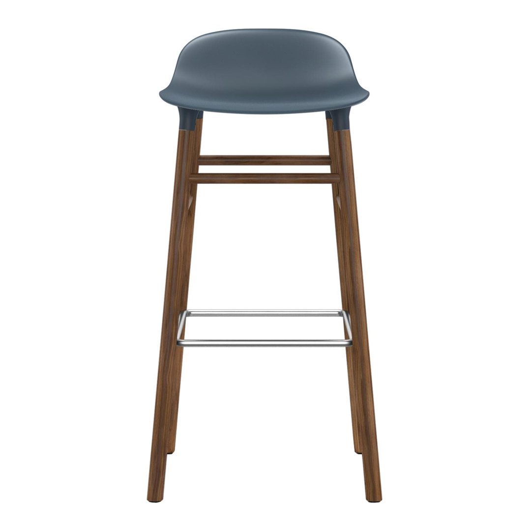 Navy-blue seat with a wood frame, featuring a minimalist design and natural finish. Perfect for modern spaces.