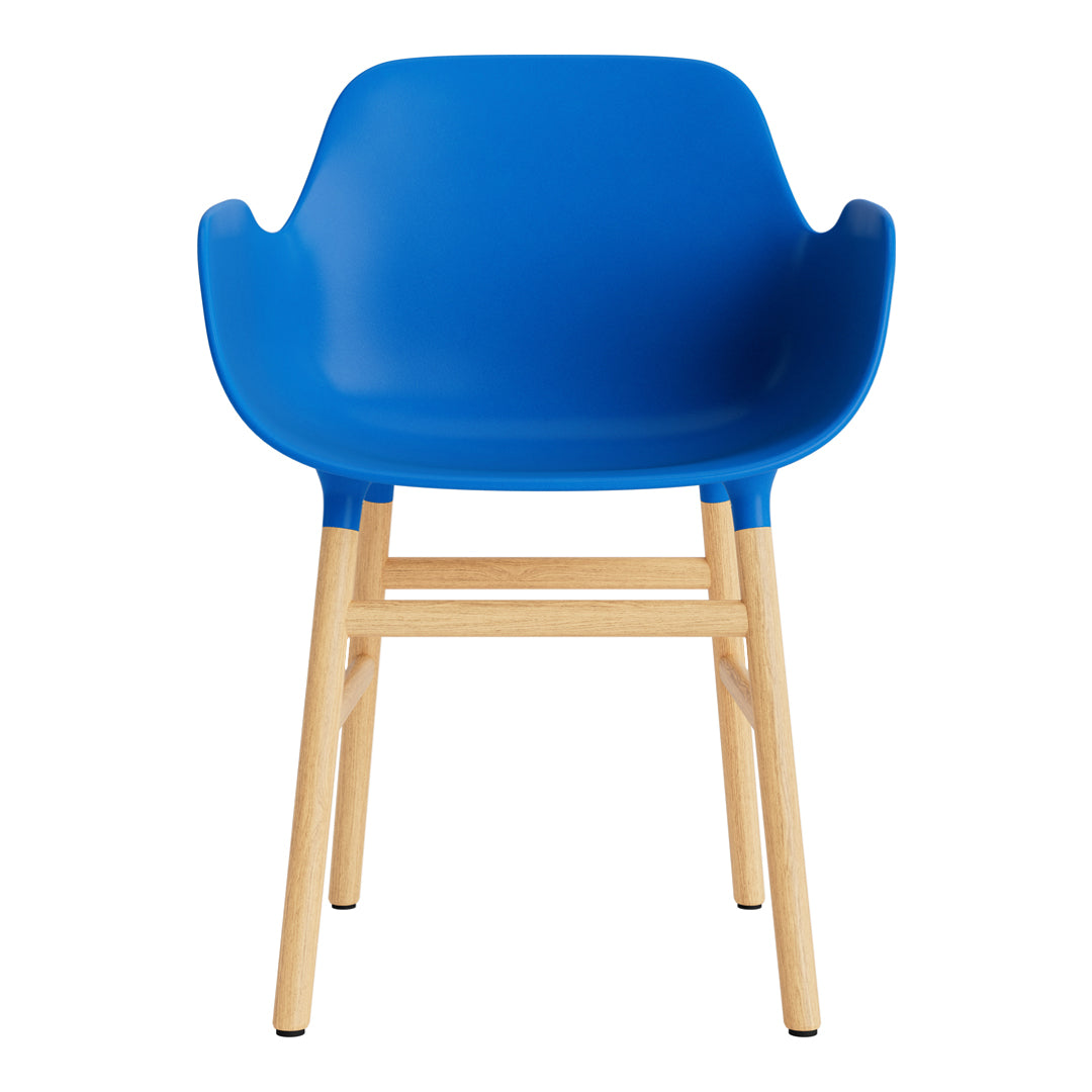 Blue plastic chair with a smooth finish and natural wooden legs, offering a modern and vibrant design.