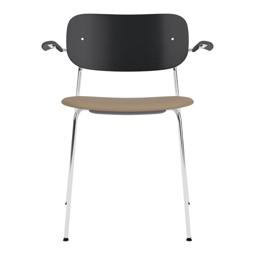 Modern chair with a sleek black backrest, light wood seat, and shiny chrome legs for a minimalistic look.