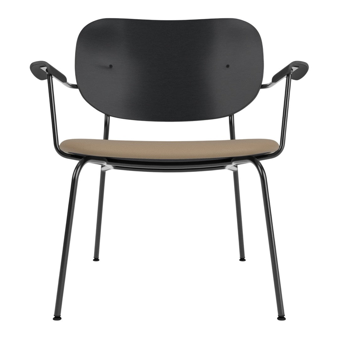 Black chair with a curved back and light brown cushioned seat, featuring a sleek, modern design.