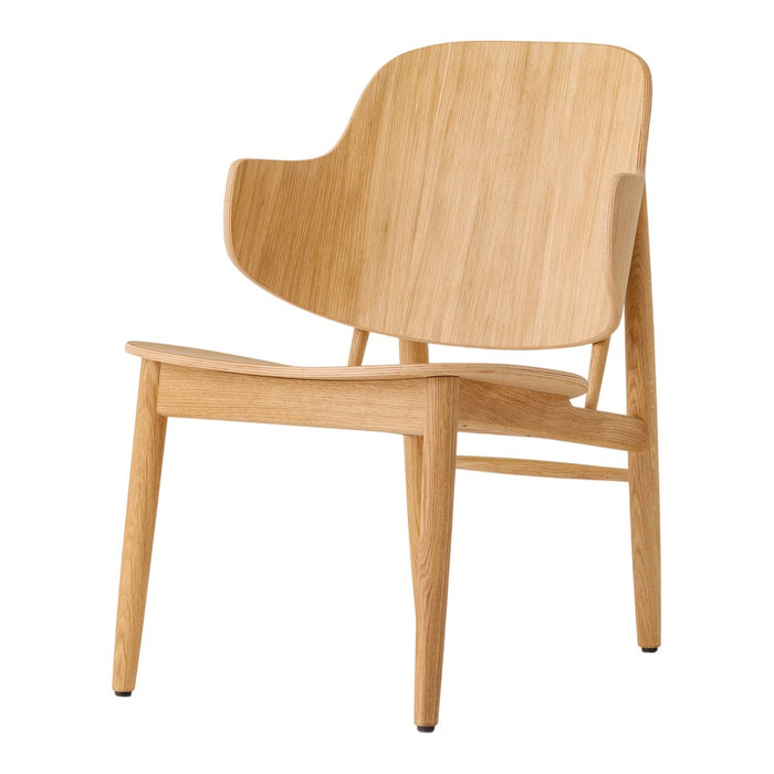 Natural wood chair in light beige with a smooth finish and minimalistic design. Ideal for modern decor.