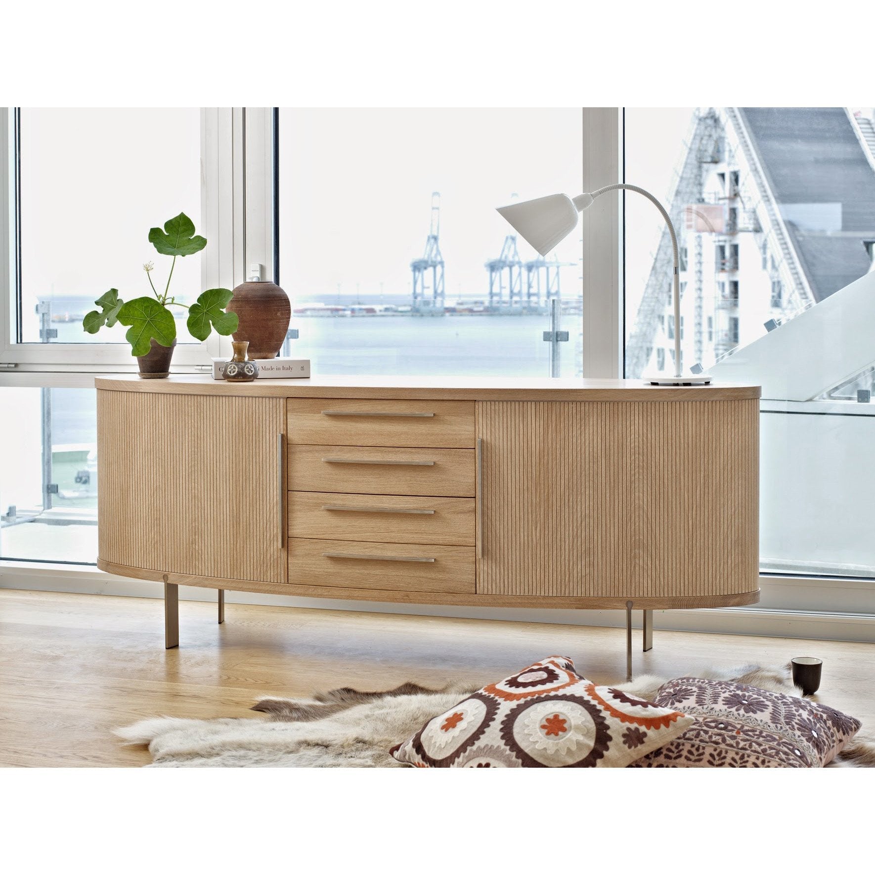 AK1300 Sideboard – Danish Design Store