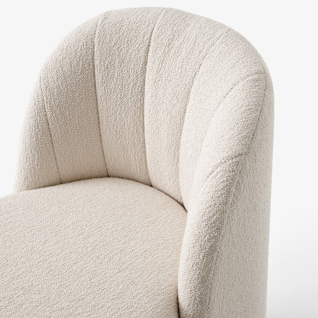 Loafer SC106 Side Chair