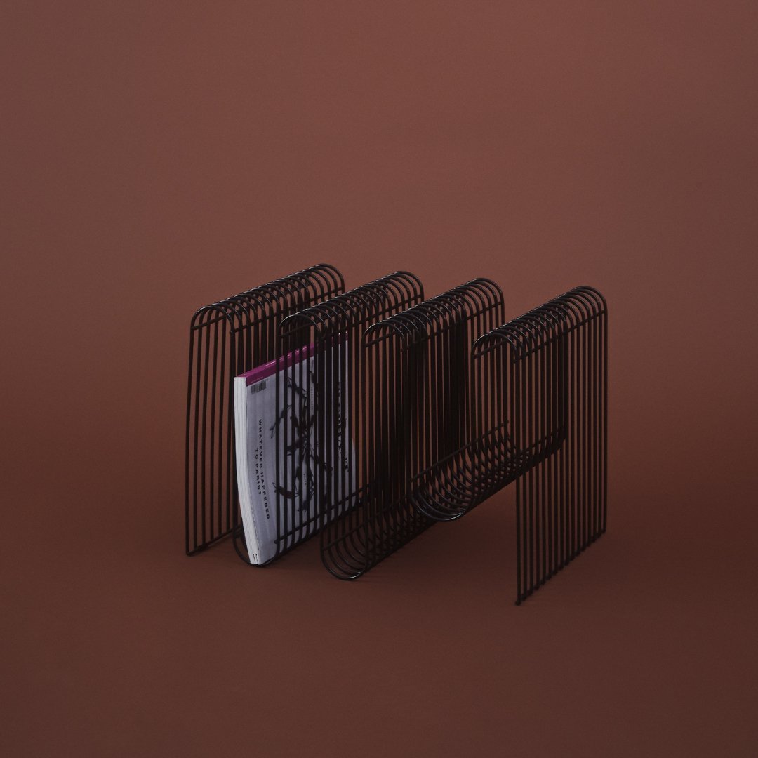 Curva Magazine Holder – Danish Design Store