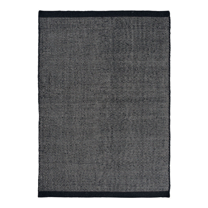 Textured gray rug with a dark border, featuring a subtle pattern for a modern, sophisticated look.