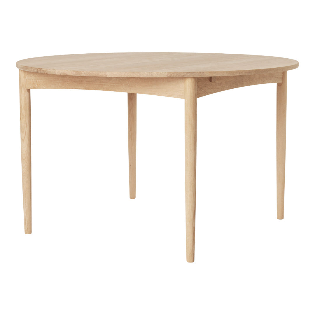 BM0121 Dining Table