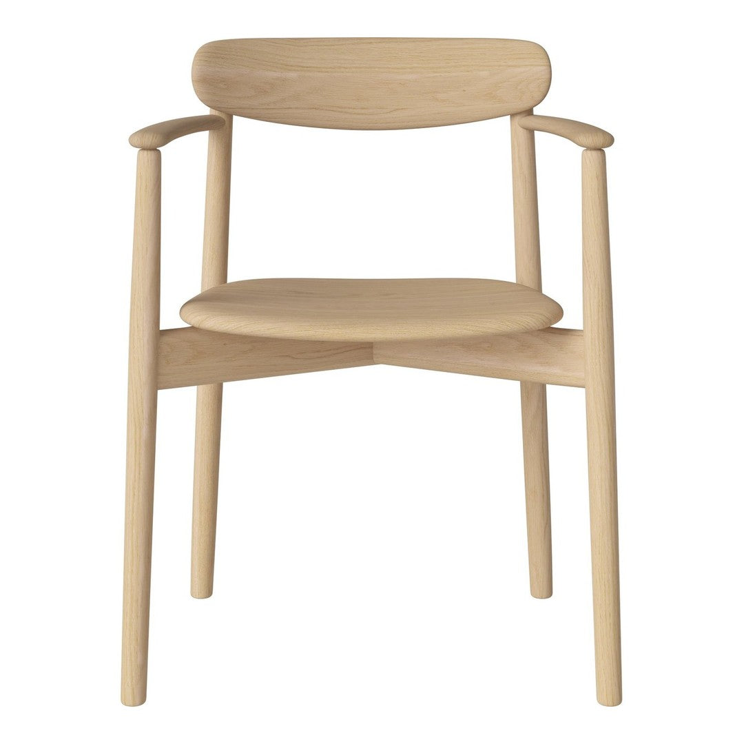 Light natural wood chair with a smooth, minimalistic design and subtle grain pattern. Perfect for modern interiors.