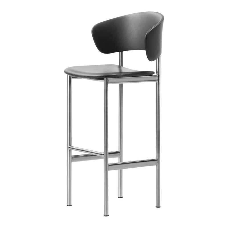 Black bar stool with a sleek, curved backrest and chrome legs, featuring a minimalist design.