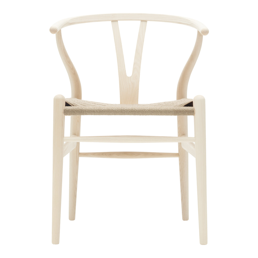 Wegner CH24: Iconic Y Stol & Comfortable Wegner Lænestole