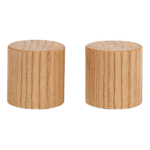 Light natural wood coasters with a subtle grain pattern, featuring a smooth, round design. Perfect for any tabletop.