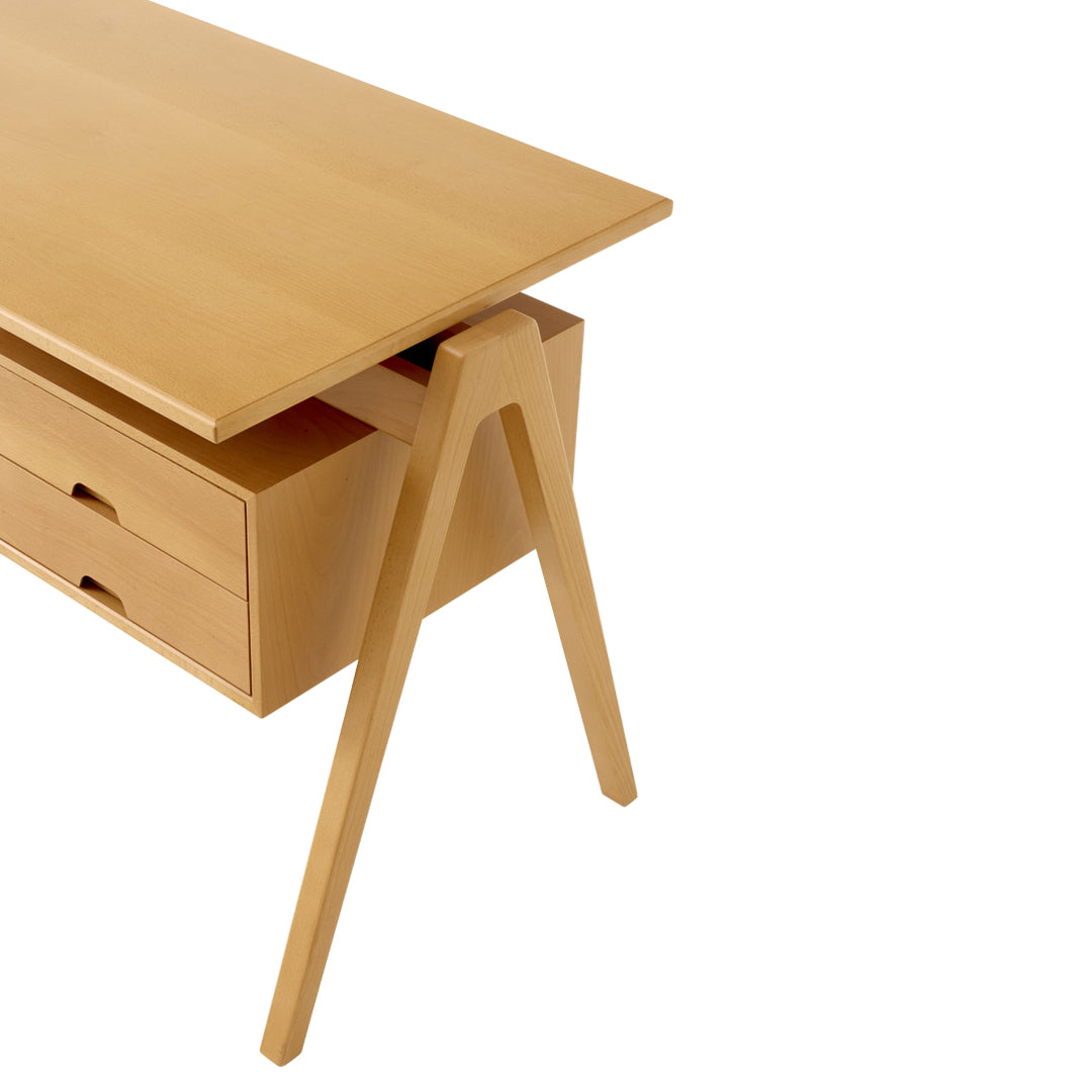Daystak RD3 Desk – Danish Design Store