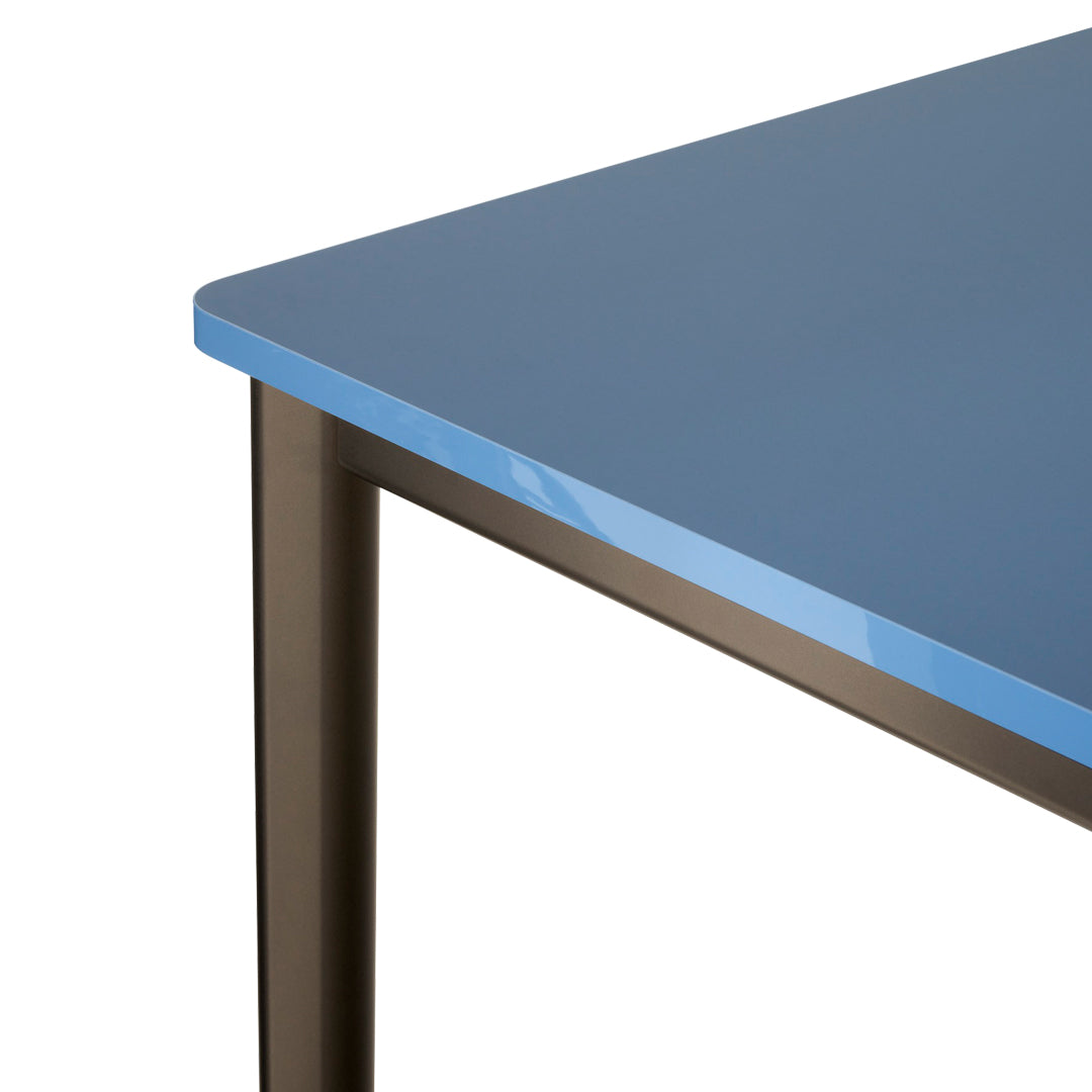 Drip HW114 Bar Table