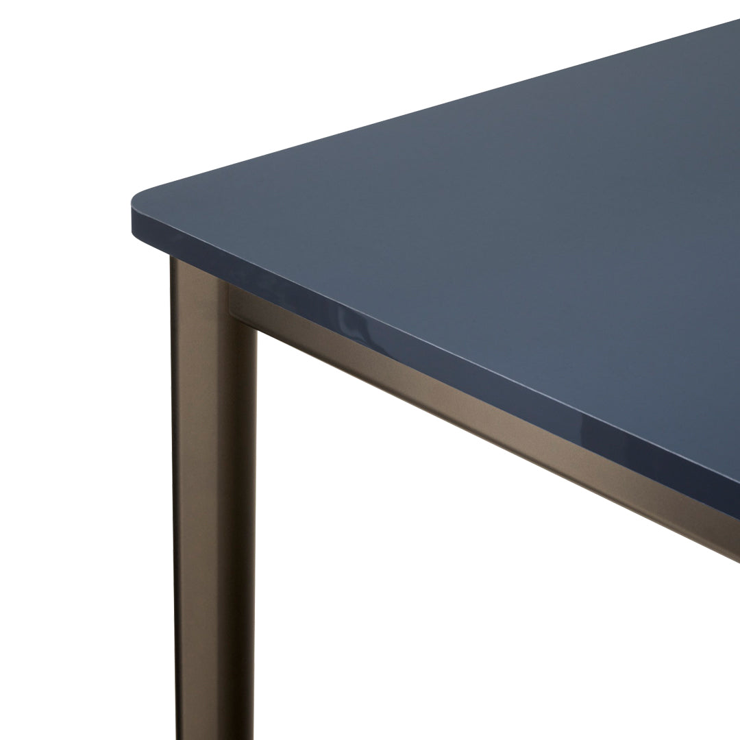 Drip HW114 Bar Table