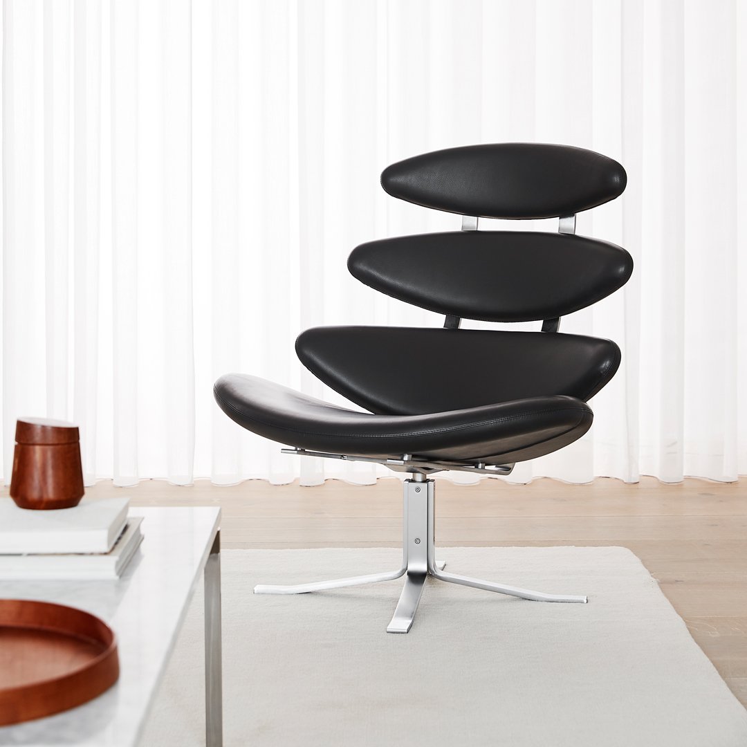 Erik Jørgensen Corona Swivel Lounge Chair – Danish Design Store