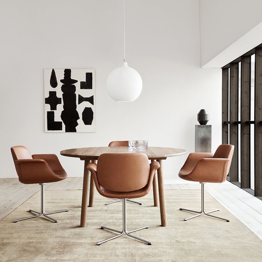 Erik Jørgensen Flamingo Chair - Swivel Base – Danish Design Store
