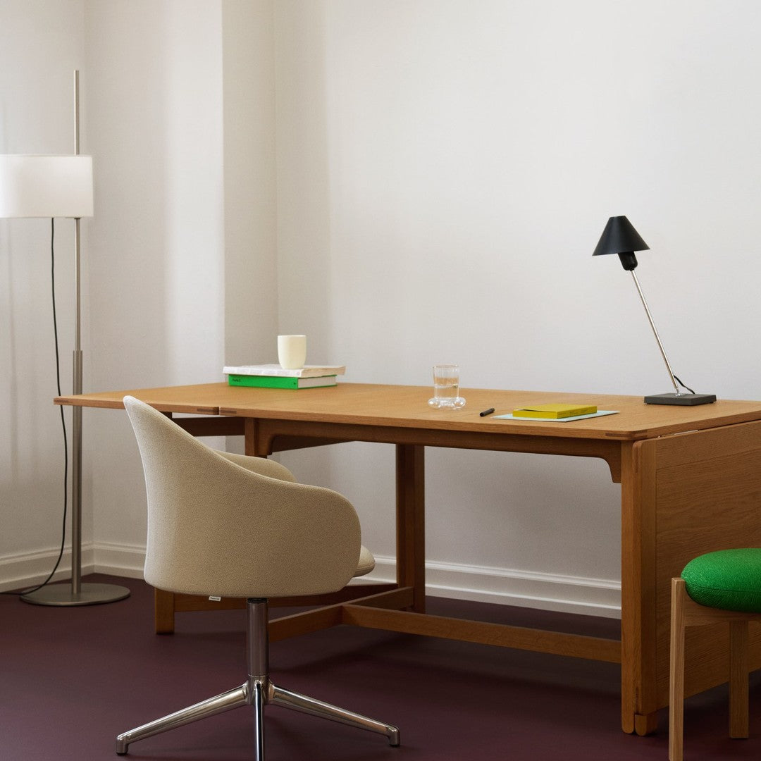 Gomo Armchair - 4 Star Swivel Base