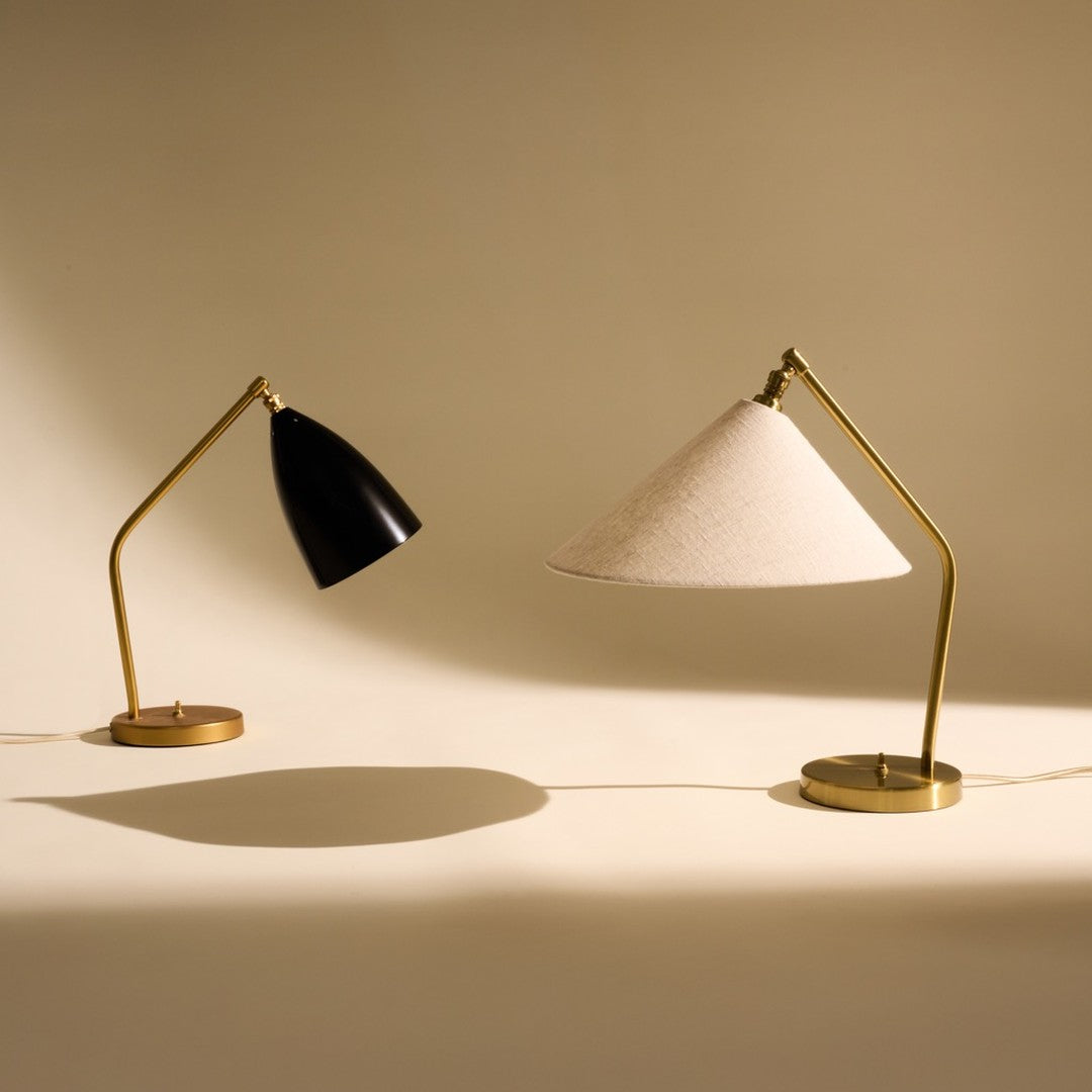 Grossman Gräshoppa Table Lamp w/ Canvas Shade