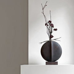 Guggenheim Vase
