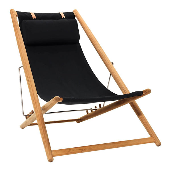 Black fabric deck chair with a natural wooden frame, featuring a sleek, minimalist design.
