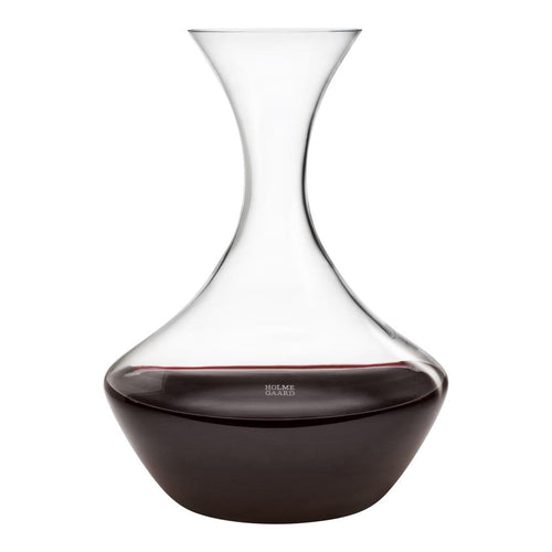 Clear glass wine decanter with a smooth, curvy silhouette and a subtle dark red base. Ideal for elegant dining.