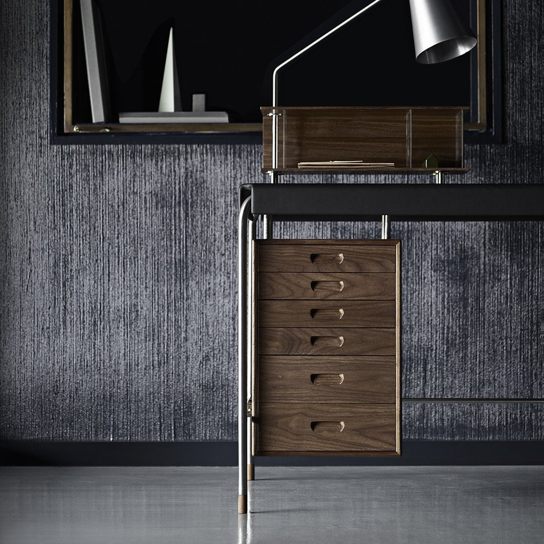 洋書 Arne Jacobsen Objects and Furniture Carl Hansen & Son AJ52 Society Table Desk by Arne Jacobsen