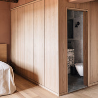 Cast Sconce Wall Lamp