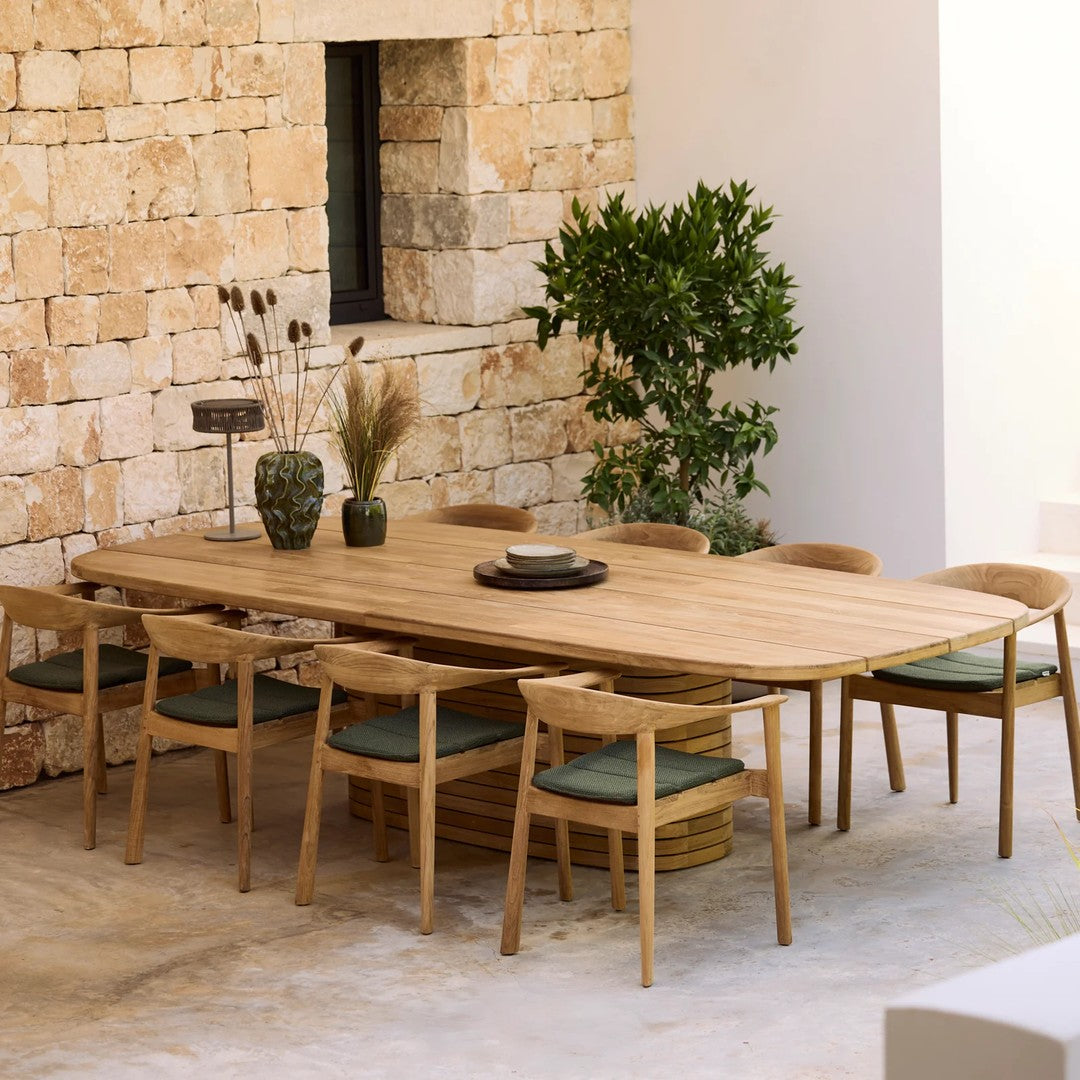 Mellow Oval Dining Table