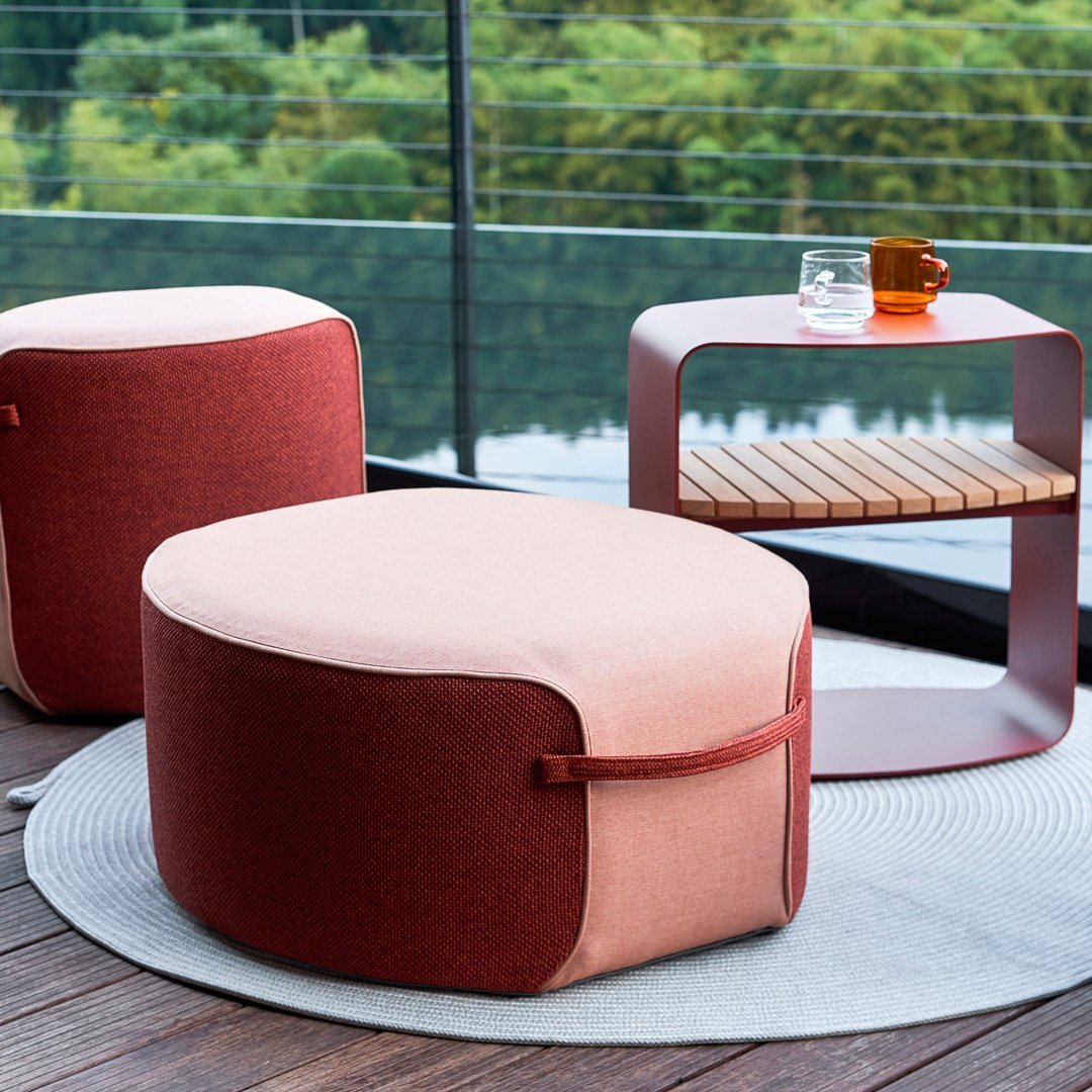 Mindo 108 Outdoor Pouf