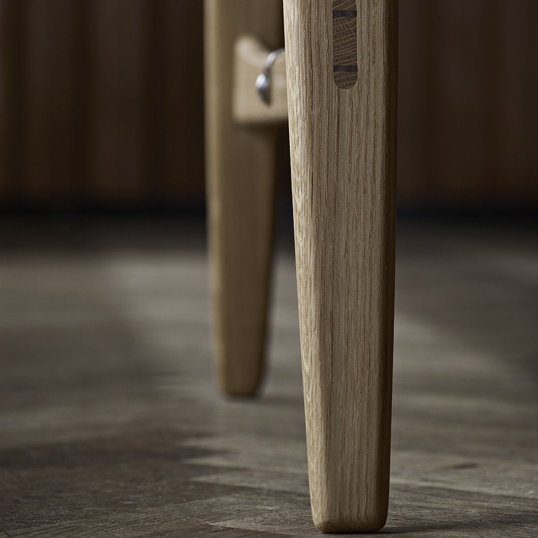 Carl Hansen & Son BM1160 Hunting Table by Borge Mogensen | Danish ...