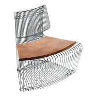 Modern wire chair with a sleek silver frame and a warm brown wooden seat, showcasing a minimalist design.